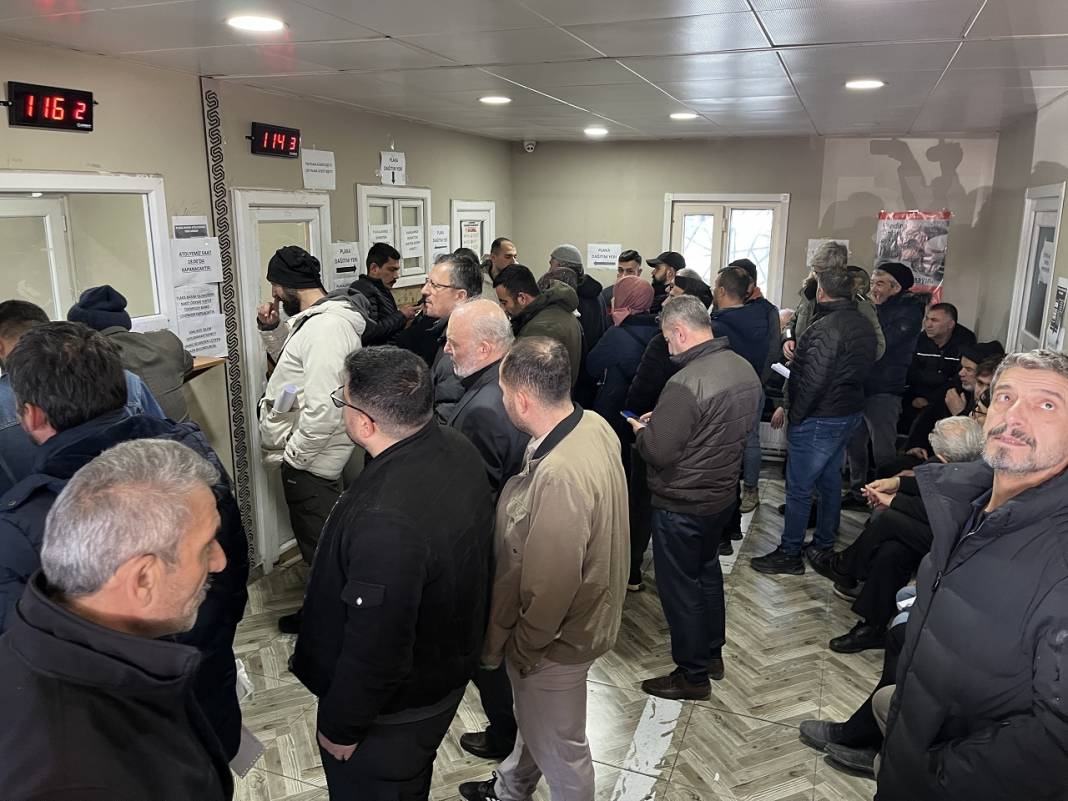 Konya'da APP plaka korkusu! Günde 900 plaka basıyorlar 6